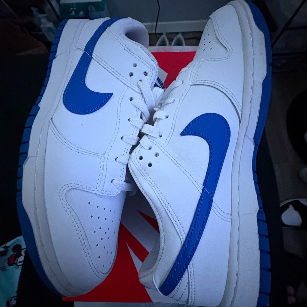 Nike Dunk Low ‘White Hyper Royal’